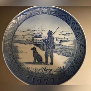 Royal Copenhagen 1977 Immervad Bridge Plate Beautiful Vintage